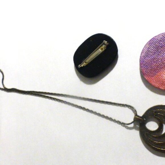 JEWELRY LOT Chain Opaline & Orange Rhinestone Necklace Ombré Medalian Pendant - Picture 6 of 9